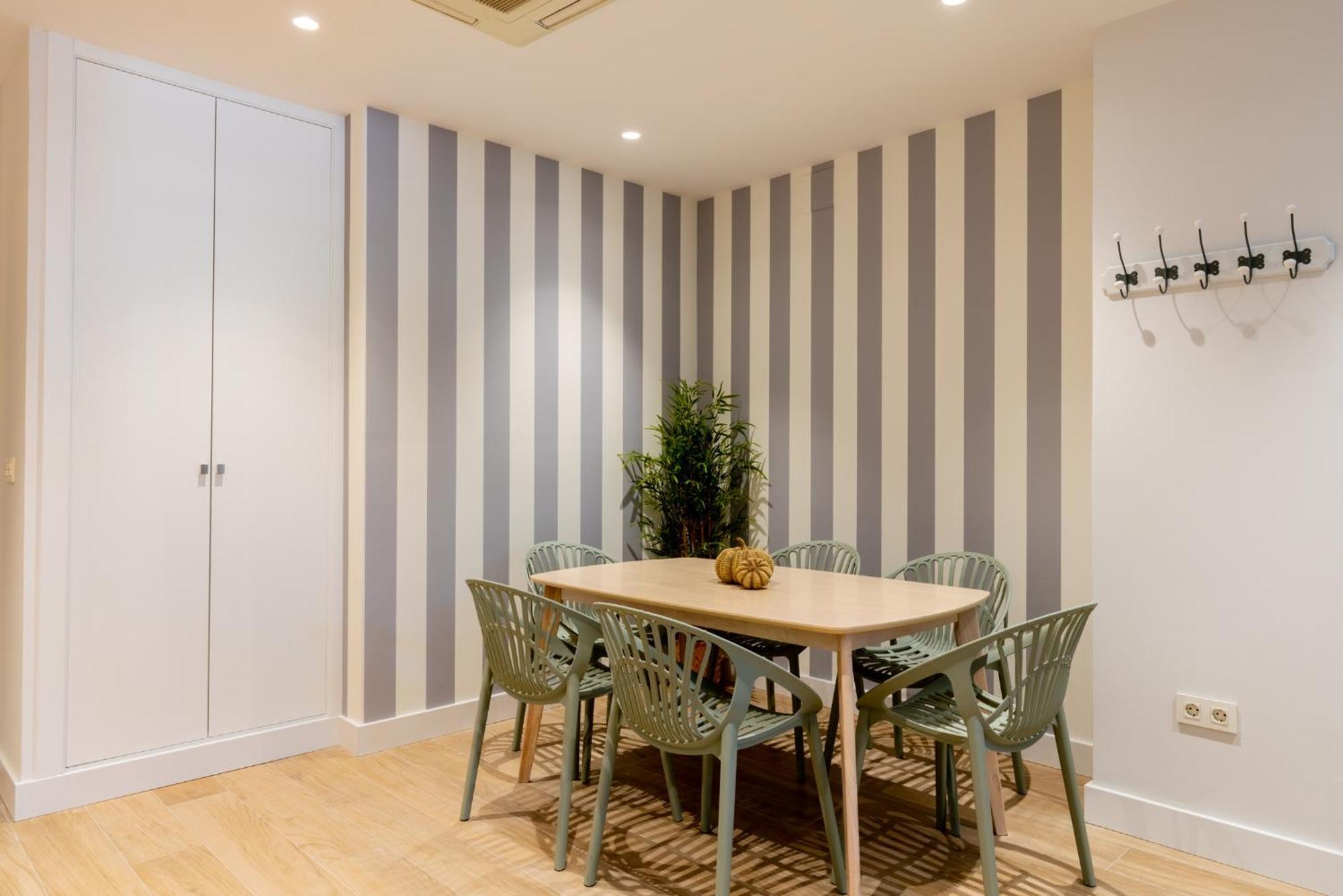 Santa Barbara Central Suites, Sevilla 외부 사진